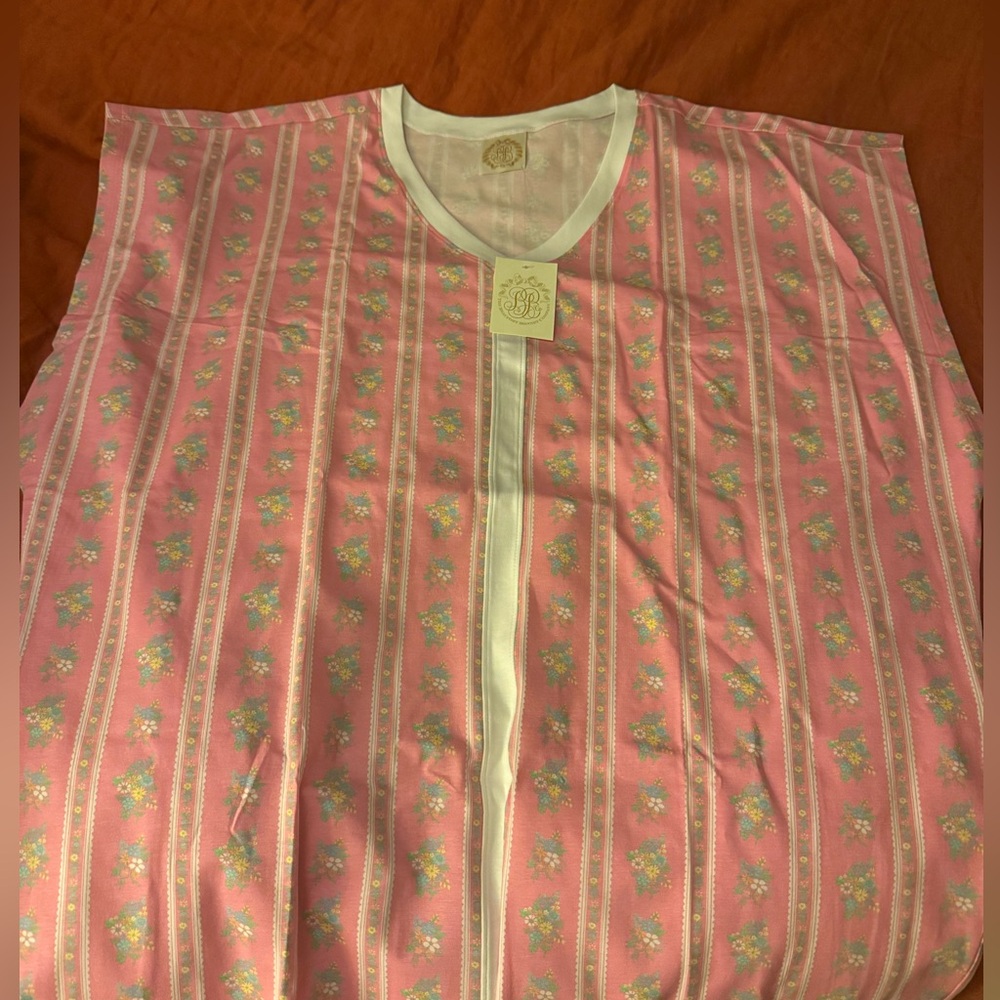 NWT TBBC Beaufort Bonnet Colada Cover Up Woman’s Small NWT